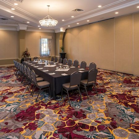 Holiday Inn Conference Centre Edmonton South By Ihg Zewnętrze zdjęcie