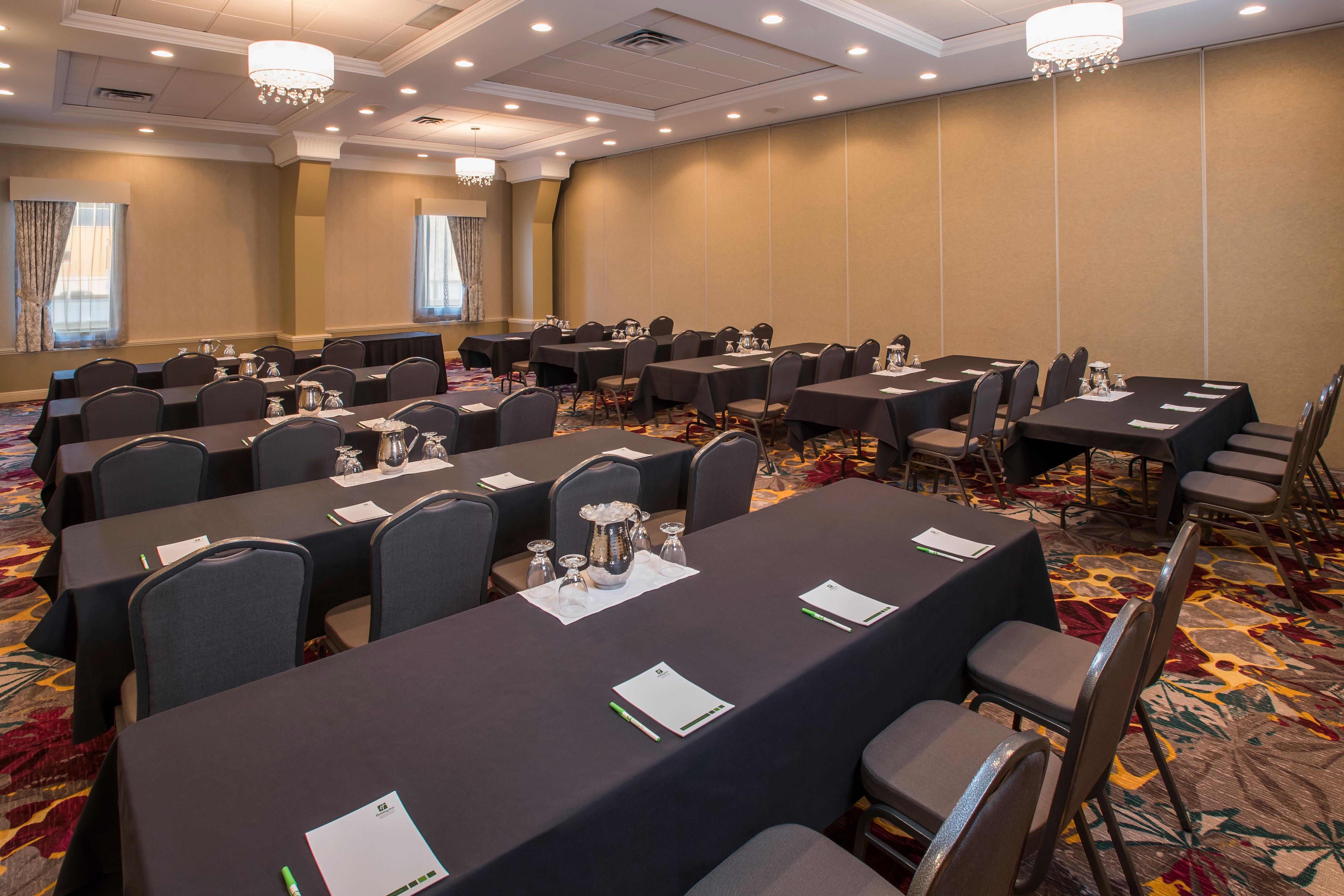 Holiday Inn Conference Centre Edmonton South By Ihg Zewnętrze zdjęcie