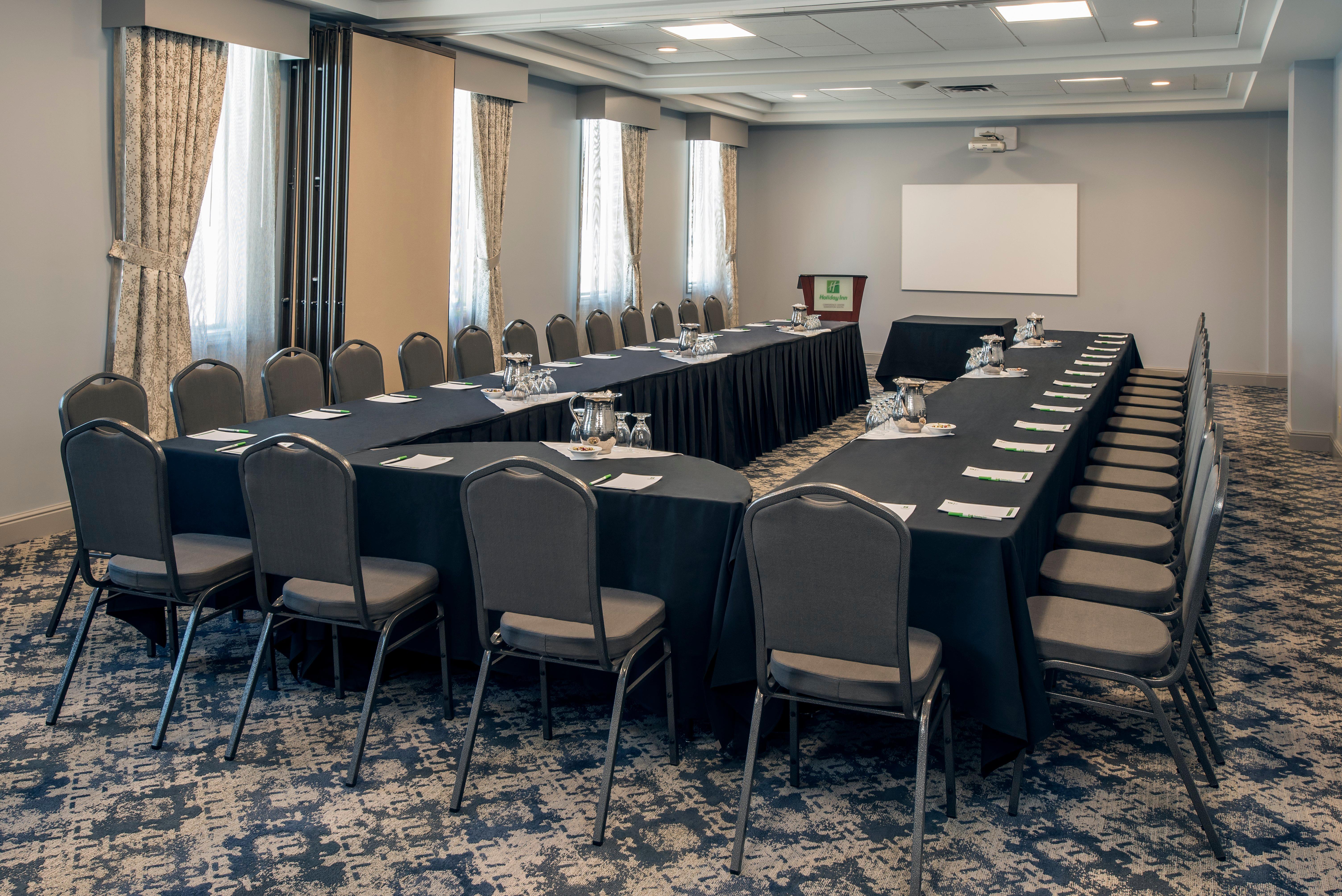 Holiday Inn Conference Centre Edmonton South By Ihg Zewnętrze zdjęcie