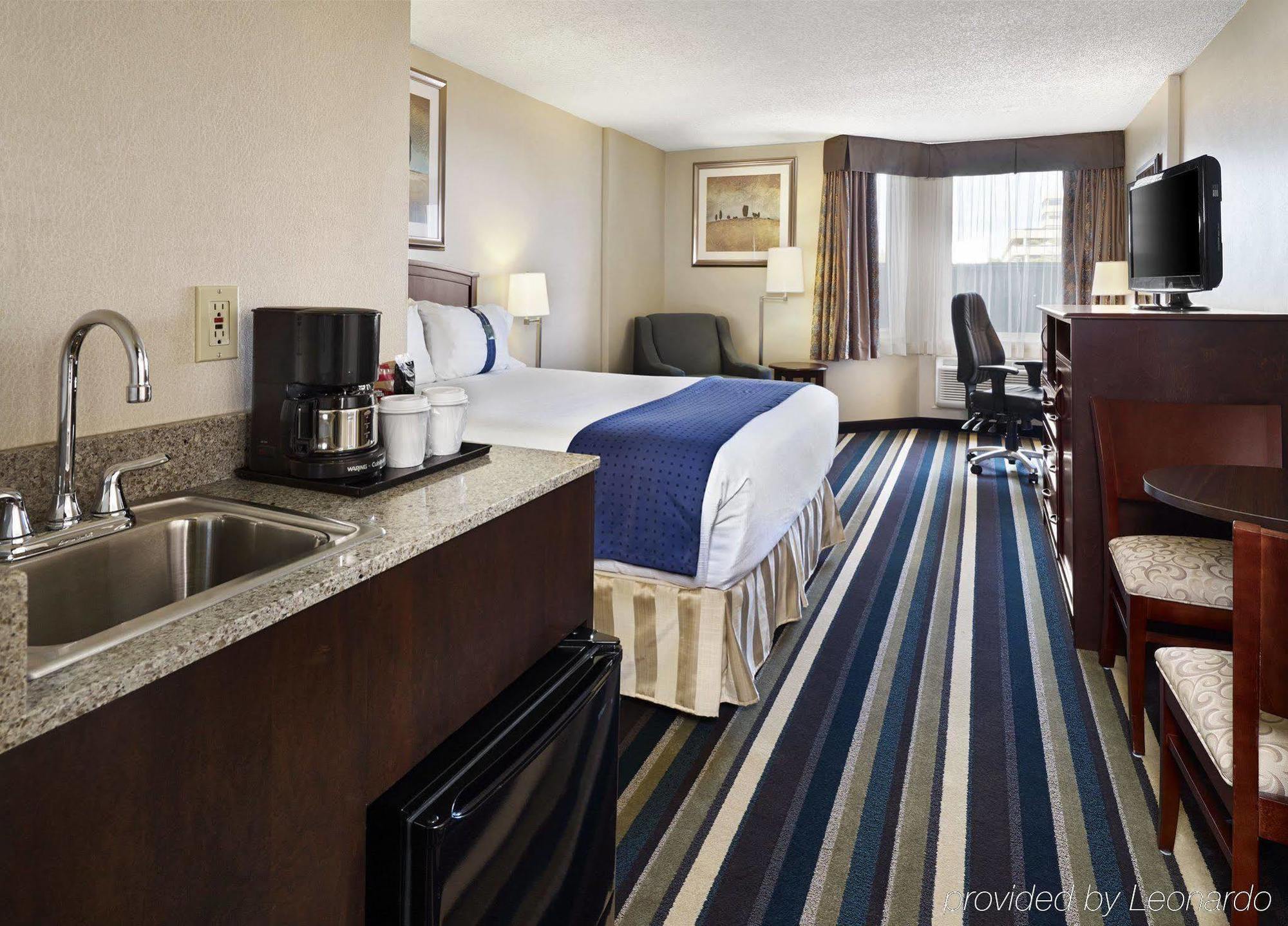 Holiday Inn Conference Centre Edmonton South By Ihg Zewnętrze zdjęcie