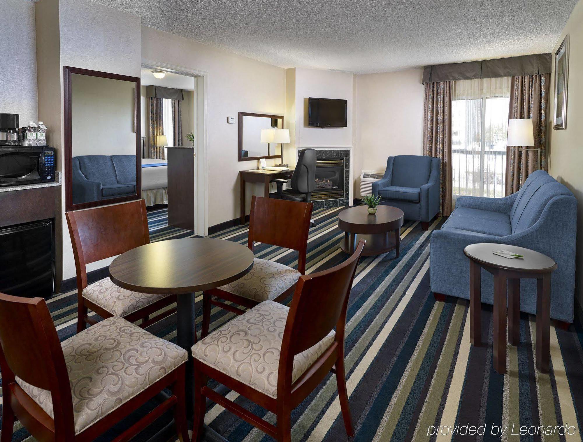 Holiday Inn Conference Centre Edmonton South By Ihg Zewnętrze zdjęcie